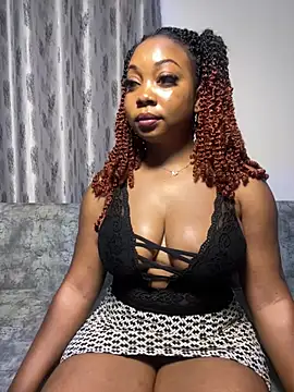 Hot Candyy  online show from 07-17-26, 07:38