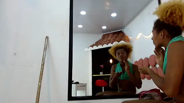 AshleySofiaThenison online show from 07-03-26, 12:00