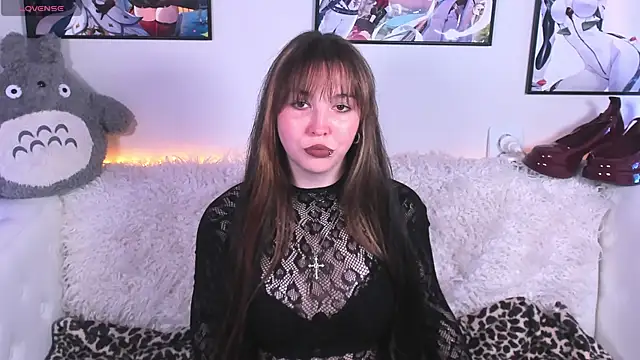 Snapshot of Hyuna_Flowers chatting on 06-02-26, 08:03 Hyuna Flowers online show from 06-02-26, 08:03