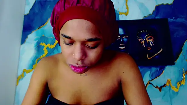 Snapshot of SaramyBigcock chatting on 07-12-26, 01:34 SaramyBigcock online show from 07-12-26, 01:34