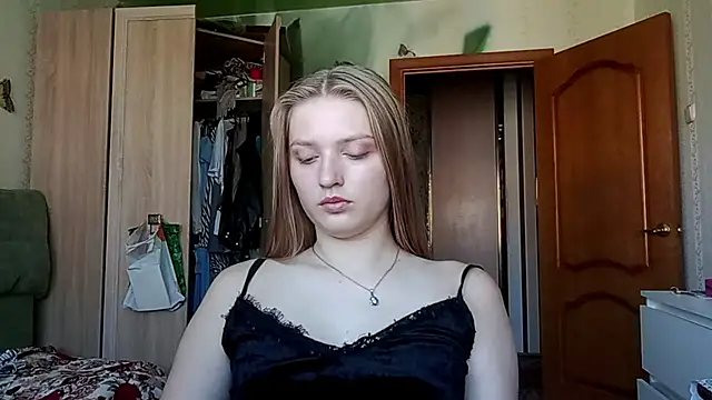Snapshot of NorineGressett chatting on 07-21-26, 08:04 NorineGressett online show from 07-21-26, 08:04