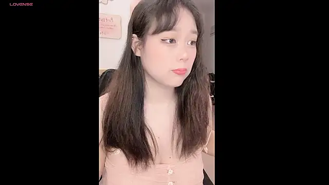 Snapshot of bibishila chatting on 06-10-26, 12:06 bibishila online show from 06-10-26, 12:06