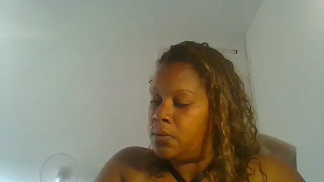 DOMINATRICESANDRA online show from 06-04-26, 07:24