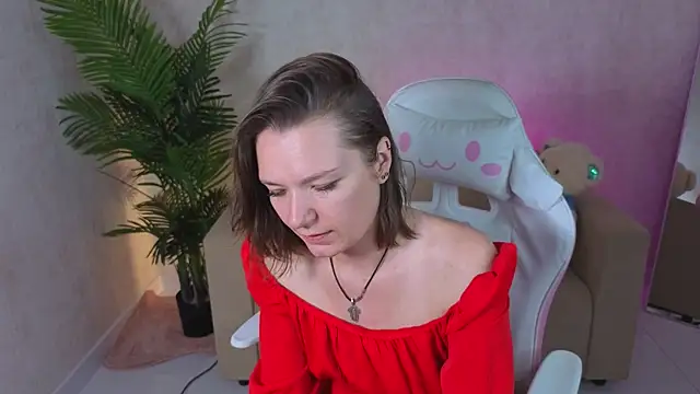Snapshot of kira_hatti chatting on 06-27-26, 08:31 kira hatti online show from 06-27-26, 08:31