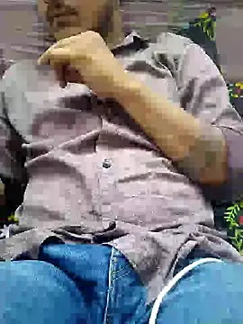Snapshot of Dakuu_A chatting on 07-08-26, 11:33 Dakuu A online show from 07-08-26, 11:33