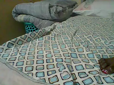 Snapshot of slimbabydolly chatting on 06-05-26, 06:52 slimbabydolly online show from 06-05-26, 06:52