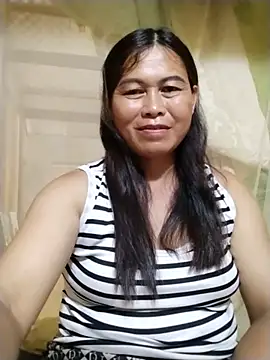 Snapshot of -Hatybi- chatting on 07-06-26, 05:58 -Hatybi- online show from 07-06-26, 05:58