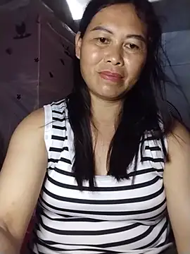 Snapshot of -Hatybi- chatting on 06-03-26, 04:24 -Hatybi- online show from 06-03-26, 04:24