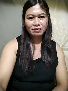 Snapshot of -Hatybi- chatting on 06-09-26, 10:44 -Hatybi- online show from 06-09-26, 10:44