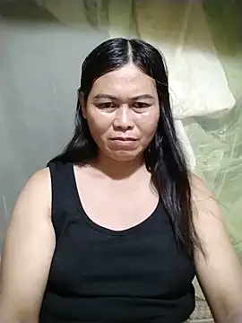 Snapshot of -Hatybi- chatting on 06-17-26, 01:10 -Hatybi- online show from 06-17-26, 01:10