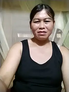 Snapshot of -Hatybi- chatting on 06-15-26, 03:40 -Hatybi- online show from 06-15-26, 03:40
