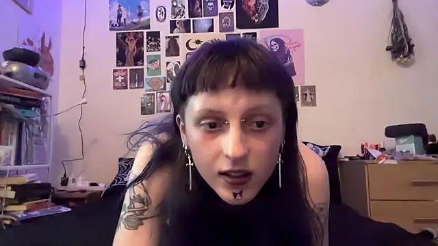 batzy666 online show from 05-29-26, 12:22