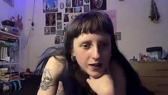 Snapshot of batzy666 chatting on 06-03-26, 11:11 batzy666 online show from 06-03-26, 11:11