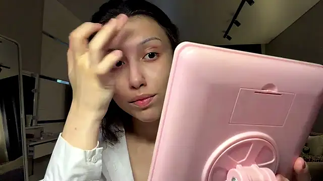 Snapshot of Alicekitty67 chatting on 06-17-26, 03:11 Alicekitty67 online show from 06-17-26, 03:11