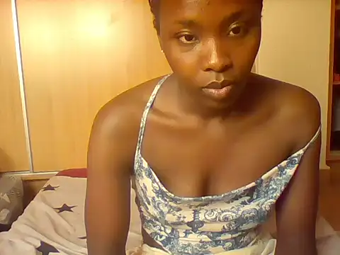 sweetmella  online show from 05-30-26, 09:26