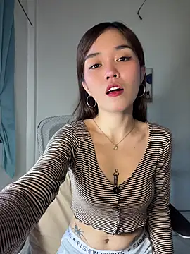 Snapshot of kendra_zz chatting on 07-14-26, 05:23 kendra zz online show from 07-14-26, 05:23