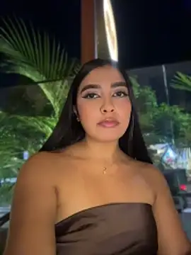 Snapshot of HaileyBieber_ chatting on 06-20-26, 02:16 HaileyBieber online show from 06-20-26, 02:16