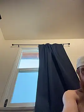 Snapshot of neonginger chatting on 06-25-26, 05:29 neonginger online show from 06-25-26, 05:29