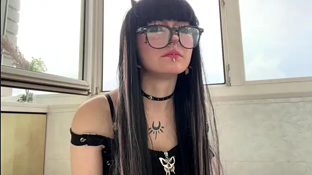 HolyCute online show from 07-20-26, 03:47