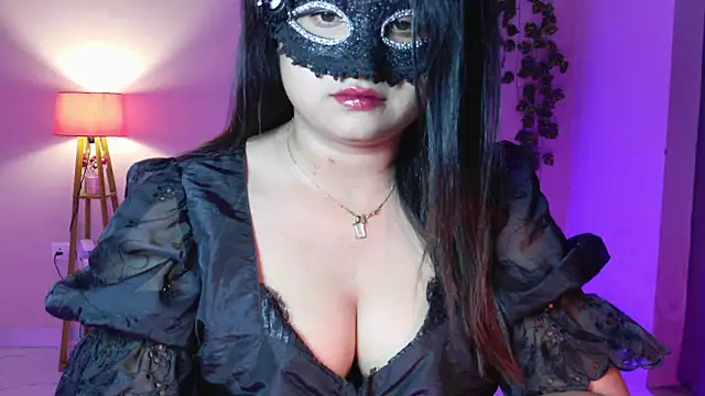Snapshot of Red_Heart_ chatting on 07-09-26, 05:01 Red Heart online show from 07-09-26, 05:01