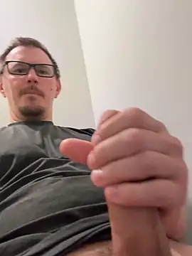 Hardpaul85 online show from 07-19-26, 01:52