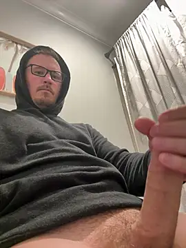 Hardpaul85 online show from 06-18-26, 12:43