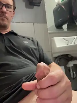 Hardpaul85 online show from 07-21-26, 03:13