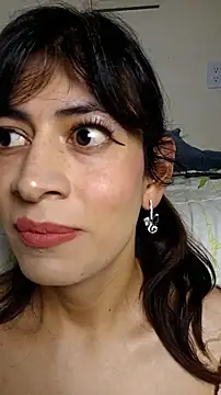YanaSoHot online show from 06-19-26, 12:05