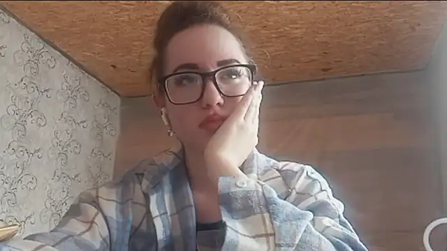 OliviaMoment online show from 06-06-26, 09:58