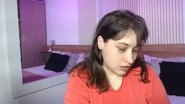 Snapshot of ValentinaGreyy chatting on 07-03-26, 10:05 ValentinaGreyy online show from 07-03-26, 10:05