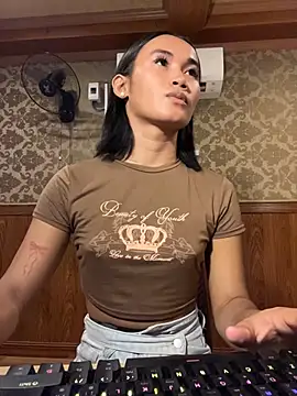 bigcock janine online show from 08-01-26, 02:53