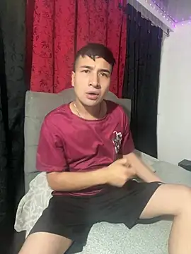 Snapshot of JULIANHOTSEX chatting on 06-01-26, 02:45 JULIANHOTSEX online show from 06-01-26, 02:45