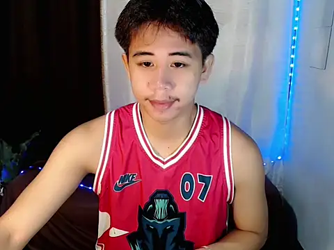 Snapshot of nicobigcockx chatting on 06-27-26, 12:00 nicobigcockx online show from 06-27-26, 12:00