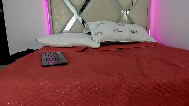 Lucas cruz1 online show from 06-19-26, 03:23