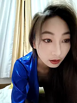 Snapshot of Aloe-20 chatting on 06-18-26, 06:35 Aloe-20 online show from 06-18-26, 06:35