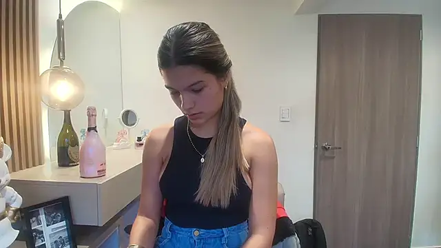 emilyvex online show from 05-29-26, 09:32