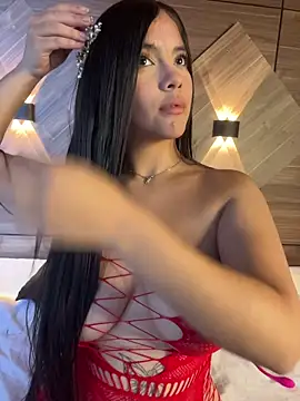 Snapshot of Lara_petit chatting on 07-12-26, 10:10 Lara petit online show from 07-12-26, 10:10