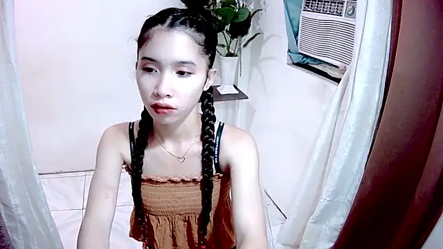 Snapshot of heartx_ chatting on 07-18-26, 01:20 heartx online show from 07-18-26, 01:20