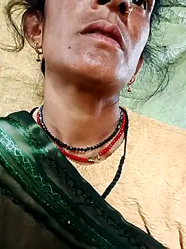 Cut umang74 online show from 07-11-26, 06:46