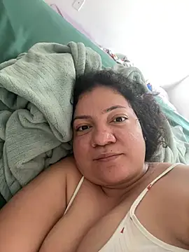 Snapshot of santos287 chatting on 05-30-26, 10:48 santos287 online show from 05-30-26, 10:48