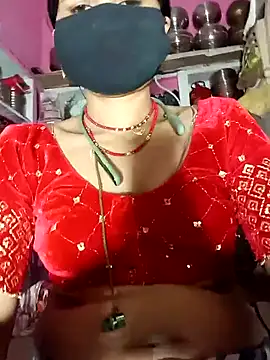 Snapshot of Cutleun2 chatting on 06-19-26, 09:04 Cutleun2 online show from 06-19-26, 09:04