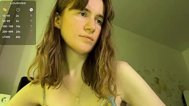 Snapshot of agniia257 chatting on 07-11-26, 11:10 agniia257 online show from 07-11-26, 11:10