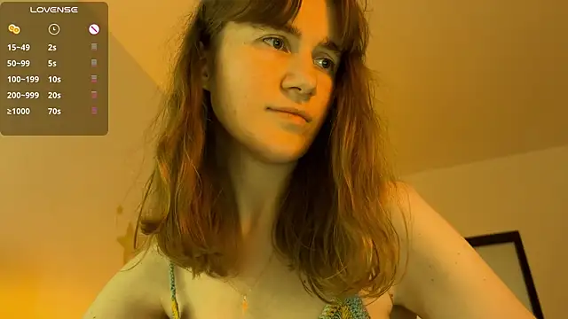 Snapshot of agniia257 chatting on 07-08-26, 12:17 agniia257 online show from 07-08-26, 12:17