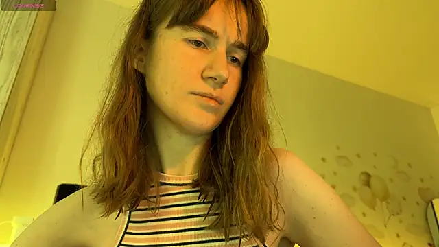 Snapshot of agniia257 chatting on 06-18-26, 03:17 agniia257 online show from 06-18-26, 03:17