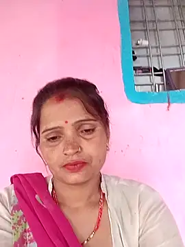 Snapshot of Divya_hot88 chatting on 06-05-26, 01:21 Divya hot88 online show from 06-05-26, 01:21