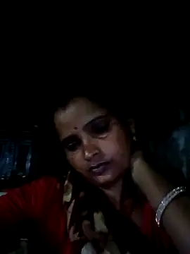 Snapshot of Divya_hot88 chatting on 06-15-26, 05:56 Divya hot88 online show from 06-15-26, 05:56