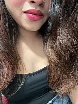 Yours riya11 online show from 07-02-26, 03:40