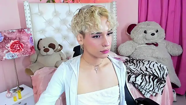valentinee xo online show from 07-28-26, 05:59