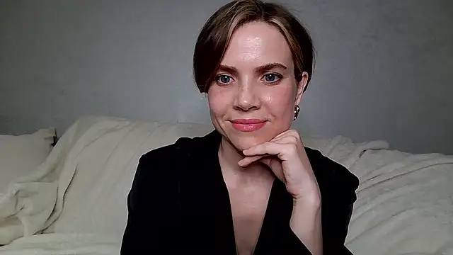 NatalieMoses online show from 06-20-26, 06:24
