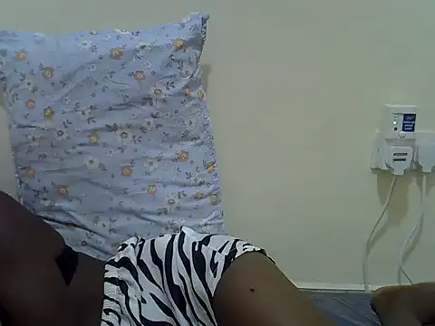 Snapshot of sweet_rihana chatting on 05-31-26, 09:37 sweet rihana online show from 05-31-26, 09:37